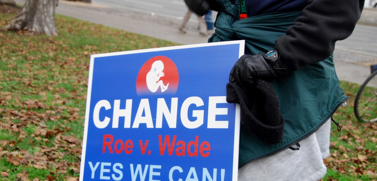 Why don't people vote pro-choice when they tell pollsters they support Roe v. Wade?